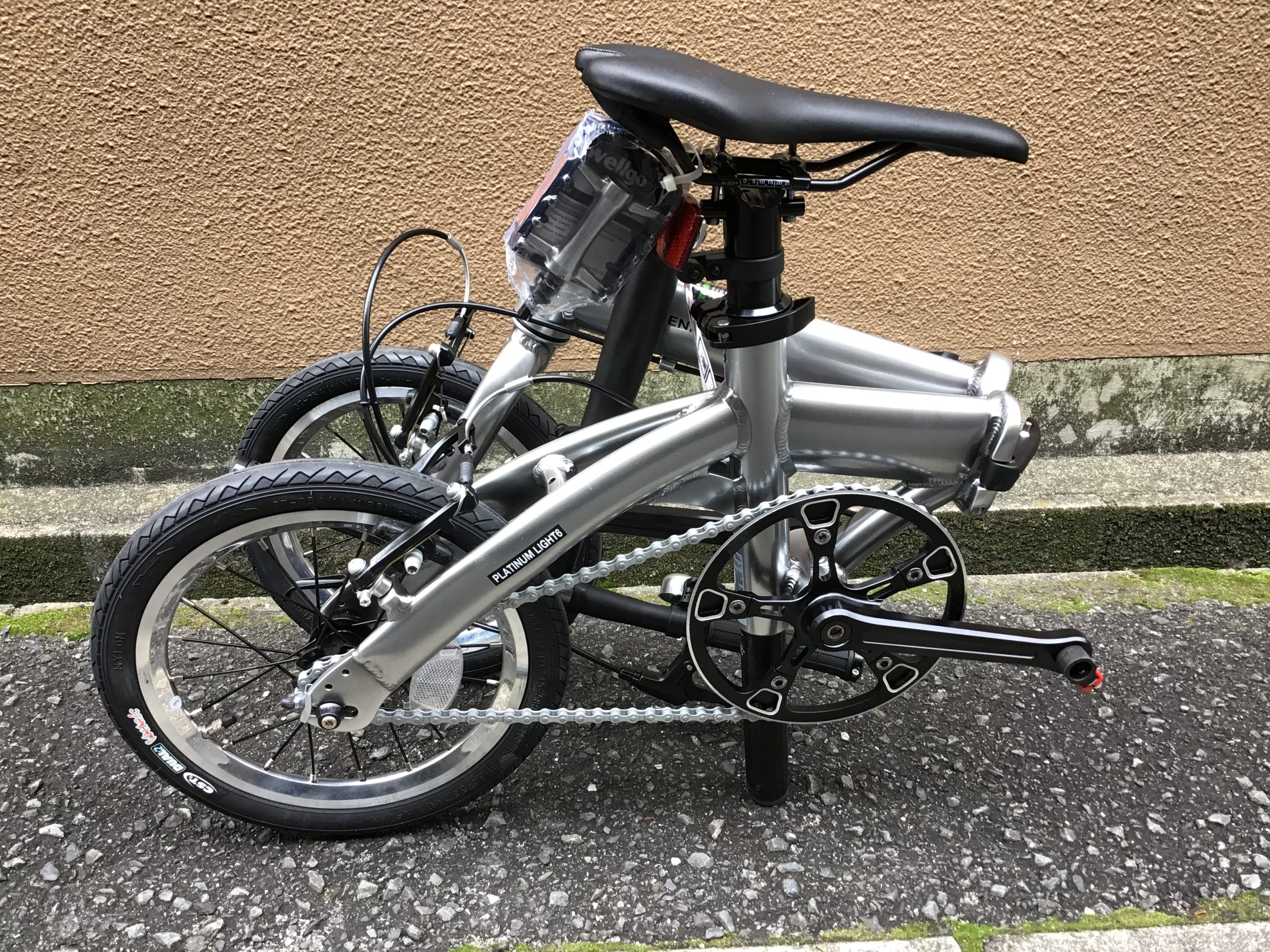 RENAULT PLATINUM LIGHT 6 14インチ シルバー 折り畳み